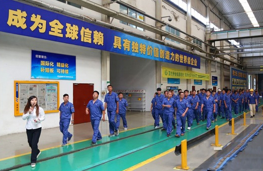 全球好機手，走進(jìn)徐工道路