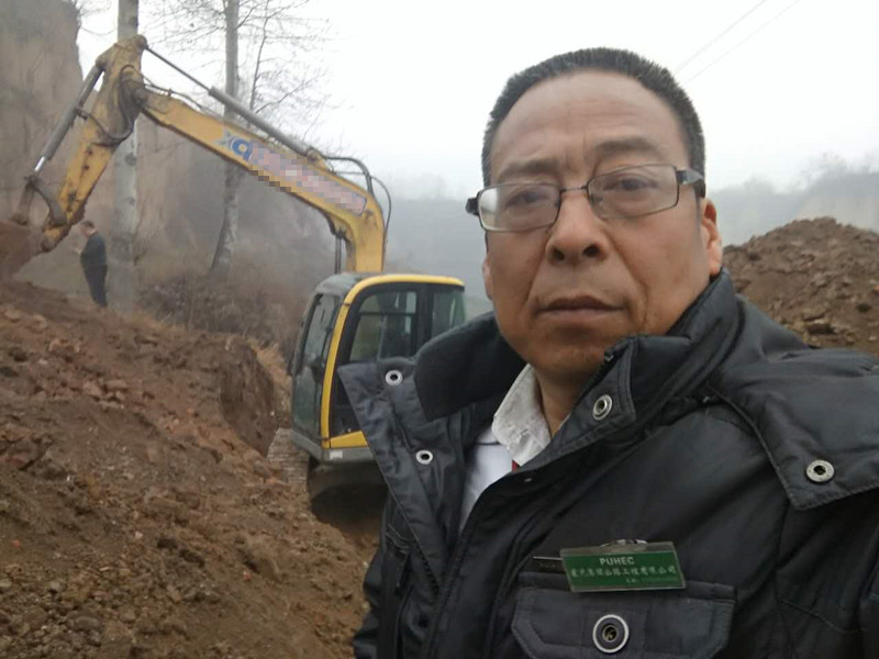 河南徐工挖掘機客戶(hù)代表 400-990-3710