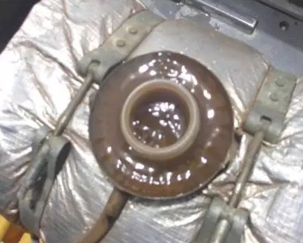 挖掘機水溫過(guò)高如何解決？