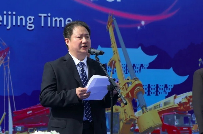 徐州市副市長(cháng)徐東海在直播活動(dòng)開(kāi)幕式致詞