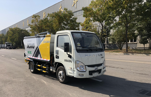 徐工純電動(dòng)壓縮式垃圾車(chē)