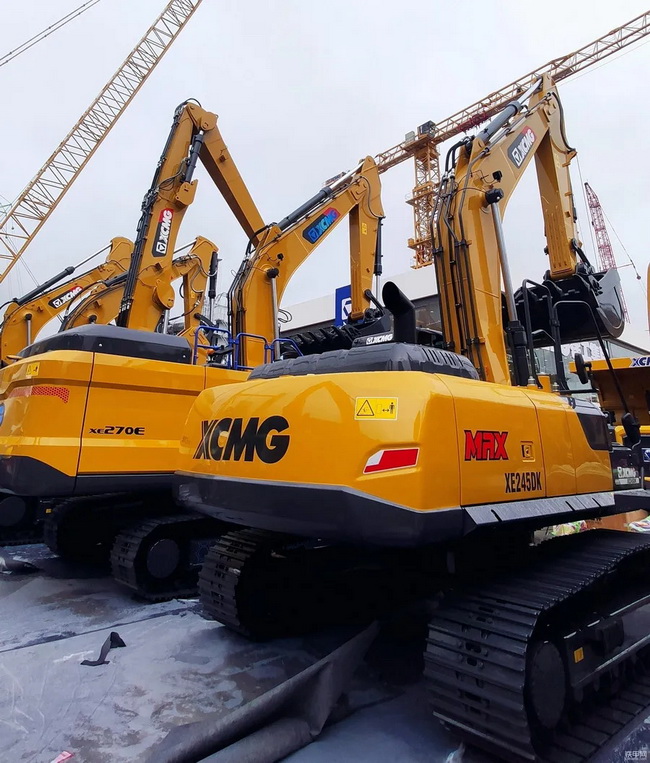 大噸位純電動(dòng)挖機XE270E、新款徐工XE245DK挖掘機