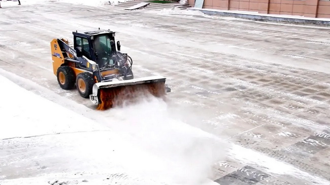 徐工除冰雪類(lèi)設備保障道路暢通無(wú)阻