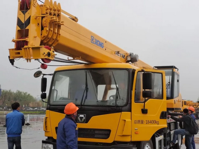 徐工XCT12L5汽車(chē)式起重機