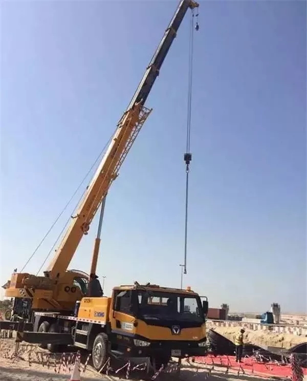 徐工吊車(chē)司機