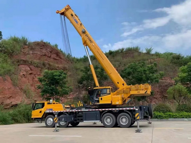 徐工QY55KC-1吊車(chē) 徐工QY55KC-1吊車(chē)