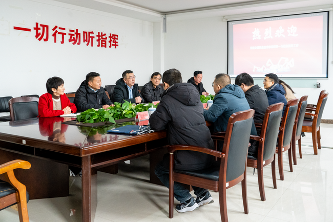 河南交通職業(yè)技術(shù)學(xué)院軒書(shū)記一行蒞臨河南路友進(jìn)行參觀(guān)交流